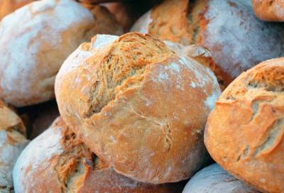 Хлеб в российских магазинах может заметно подорожать уже в августе