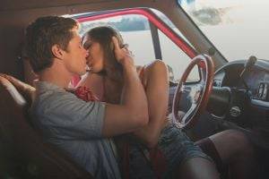 Только для взрослых: как правильно заниматься интимом в автомобиле