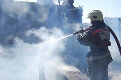 Трое мужчин погибли на пожарах за выходные в Забайкалье - mk.ru - Чита - Краснокаменск