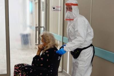 Военные медики ЦВО приступили к приему больных COVID-19 в Хакасии