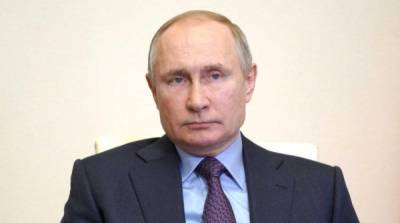 Украинцев предупредили о тяжелых временах после отсутствия “правильной” реакции на статью Путина