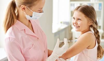 В Великобритании не будут вакцинировать детей и подростков