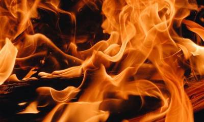 «Далеко горит?»: в Надвоицах сгорели сараи