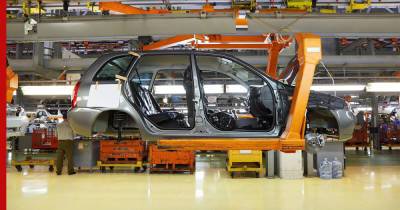АвтоВАЗ возобновил производство Lada Granta и Niva