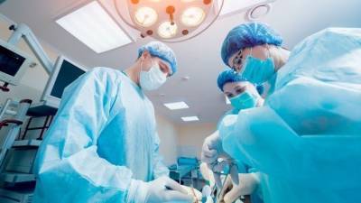 Сердце на ладони: военные кардиохирурги провели уникальную операцию