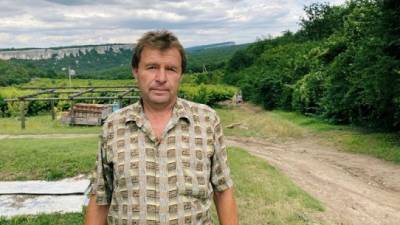 «Техническая ошибка». Как фермерам в Крыму сначала дали права на землю, а потом ее забрали