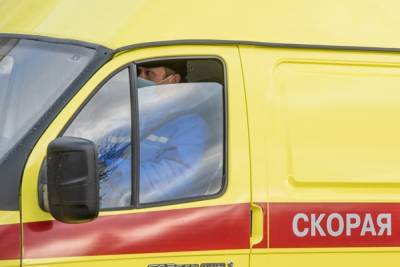Летчика упавшего на Ямале самолета перевозят из Нижневартовска в Ноябрьск