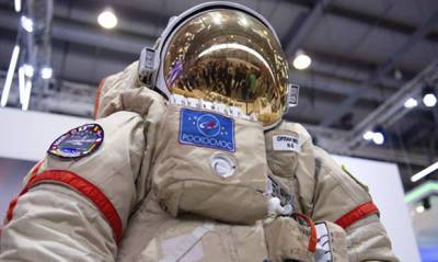 Сергей Поздняков - Российские космонавты на МКС не смогут выходить открытый космос из-за проблем со скафандрами - og.ru