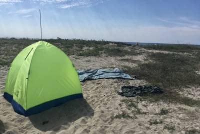 В Балтийске военнослужащий напал с ножом на пару, отдыхающую в палатке