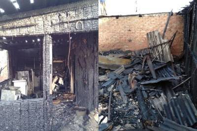 В Батайске при пожаре в деревянном доме пострадал мужчина