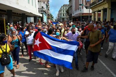 Плоды перестройки на острове свободы: экономика Кубы попала в идеальный шторм