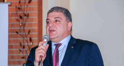 Пашинян освободил от должности генерального секретаря МИД Армении