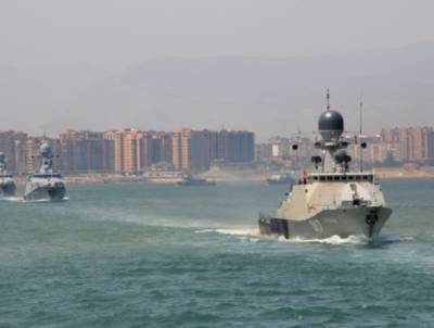 Каспийская флотилия покажет на параде 10 розыгрышей боевых действий