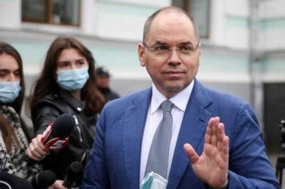 Экс-министру здравоохранения Степанову перед увольнением вполовину подняли зарплату. Он заявил три Lexus и миллионы на счетах