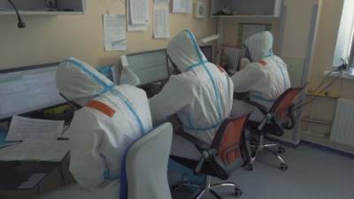 Летом спрос на врачей в петербургских больницах вырос на 70%
