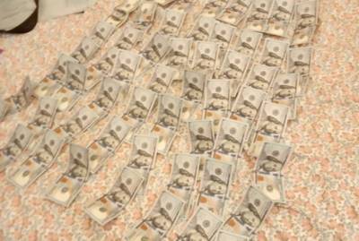 Полиция задержала мужчину, который украл 600 тысяч гривен из обменного пункта в Закарпатье - kp.ua - Украина - Закарпатская обл. - Берегово - район Мукачевский