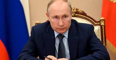 Путин напомнил чиновникам о нерешённых проблемах России