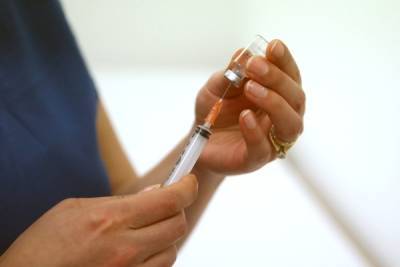 ФМБА объявило о начале клинических испытаний собственной вакцины от COVID-19