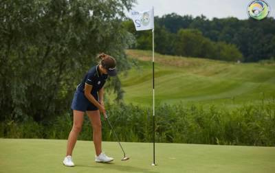 Чемпионат Украины по гольфу выиграла самая молодая участница