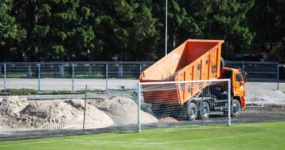 «Ничего, кроме спортивных объектов, на стадионе быть не должно»: Алиханов — о строительстве на «Балтике»