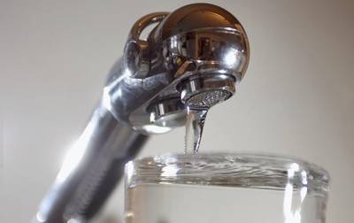 В "ЛНР" острый дефицит питьевой воды