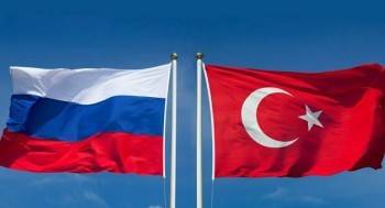 Новый удар в спину: глава турецкой ассоциации инфекционистов потребовал закрыть страну для россиян