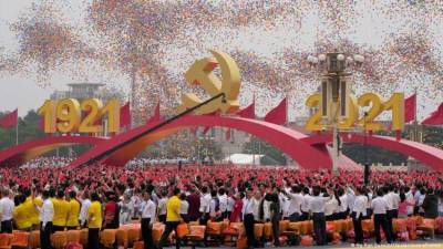 Компартия Китая с размахом отметила 100-летие (фото, видео)