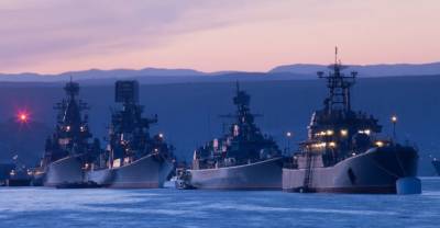"Пару раз придётся дать по зубам": Контр-адмирал объяснил, как можно ответить на провокации НАТО в Чёрном море
