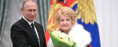 Доронина попросила Путина помочь сохранить МХАТ
