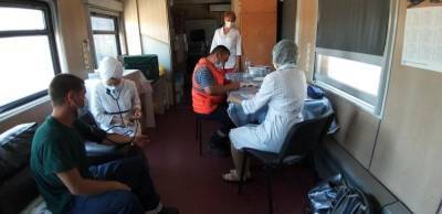 В Астрахани начал работу передвижной прививочный пункт «РЖД-Медицины»
