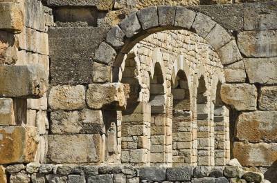Археологи нашли древний бассейн для религиозных ритуалов на территории Италии