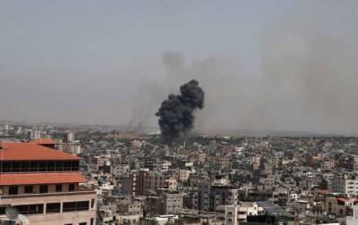 Израиль нанес авиаудар по оружейному заводу ХАМАС в Секторе Газа