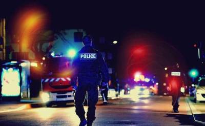 В Швеции впервые за 14 лет в результате стрельбы погиб сотрудник полиции и мира