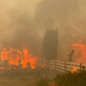 В Канаде из-за пожаров эвакуировали более 1000 человек