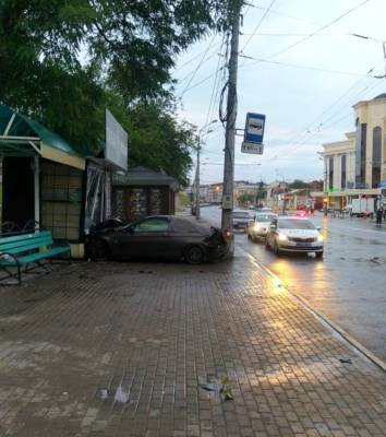 Виновнику страшного ДТП на ул. Адмиралтейская в Астрахани грозит до 5 лет тюрьмы