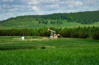 "Татнефть" увеличила добычу нефти в январе-июне до 13,3 млн тонн