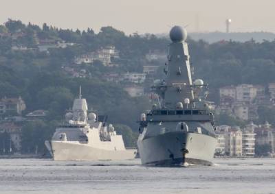 Устроившие провокации у Крыма корабли НАТО покинули Черное море