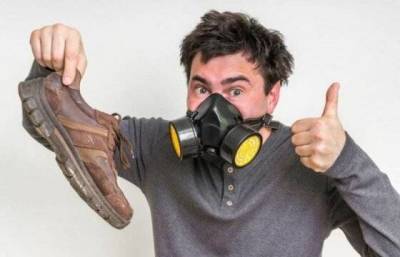 Бюджетный способ удалить неприятный запах из обуви надолго