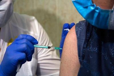 Новосибирские ученые развенчали все мифы о вакцинах от коронавируса