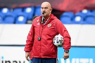 Черчесов ответил на вопрос об отставке с поста главного тренера сборной России