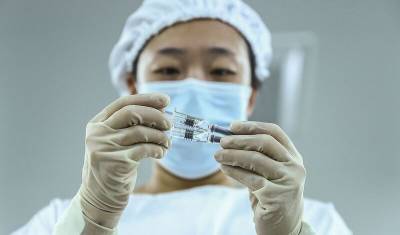 Пять тысяч участников испытаний китайской вакцины не вошли в РФ в список привитых