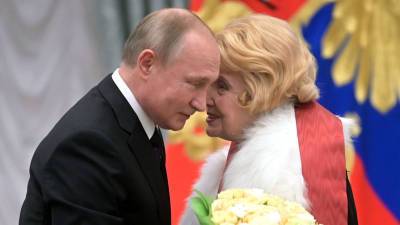 Кремль не получил письмо Дорониной с просьбой уволить худрука МХАТа