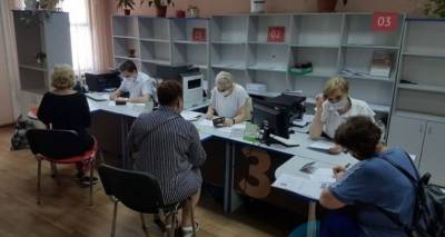 Около полусотни луганчан — граждан РФ культурно получили СНИЛС в Гуково