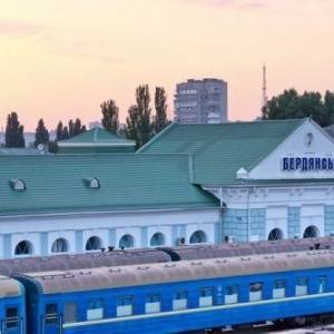 Поезд из Киева в Бердянск будет прибывать на 2,5 часа раньше