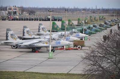 Украинские трейдеры не захотели продавать авиакеросин Минобороны