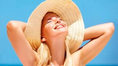 Как уберечь кожу лица от воздействия солнца, - эксперт
