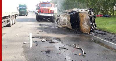 Жертвами крупного ДТП в Башкирии стали шесть человек