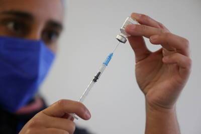 На Украине «вакцина для элит» станет доступной для населения