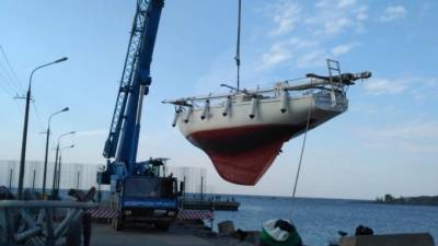 Яхту "Ингрия" сняли с мели в Финском заливе - piter.tv