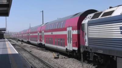 Пассажир подал в суд из-за цены проездного на поезд - и наказан на 75 тысяч шекелей